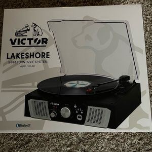 Bluetooth 5-in-1 Turntable Victor Lakeshore